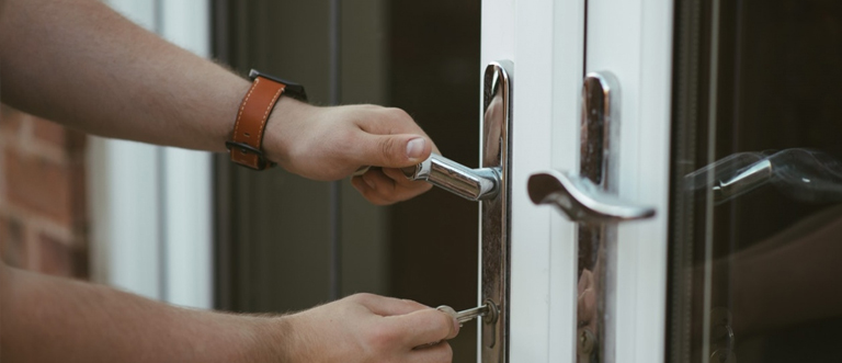 24 hour key locksmith Wilton
