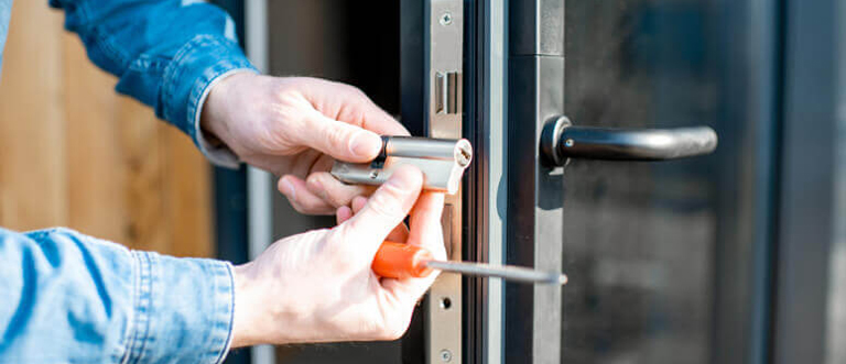 Commercial Locksmith Wilton
